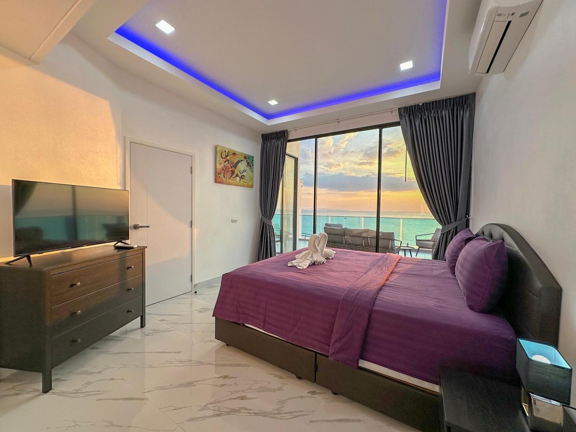 Stunning Beachfront View Luxurious Apartment 40 Csomtien-part Kültér fotó