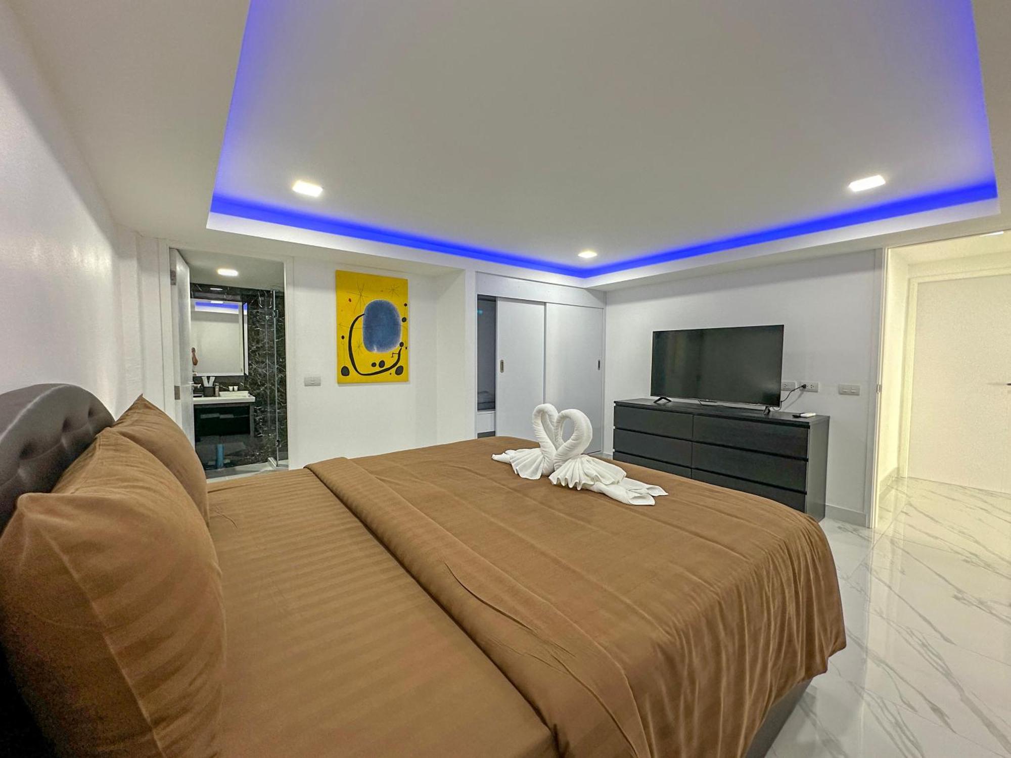 Stunning Beachfront View Luxurious Apartment 40 Csomtien-part Kültér fotó